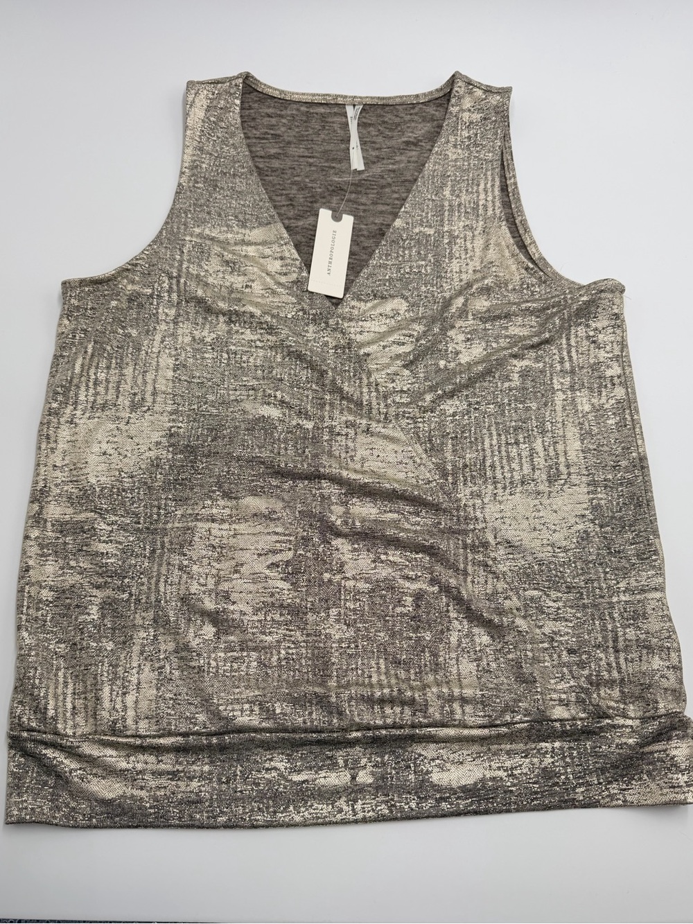 Anthropologie Gold Metallic V-Neck Sleeveless Blouse Size M NWT